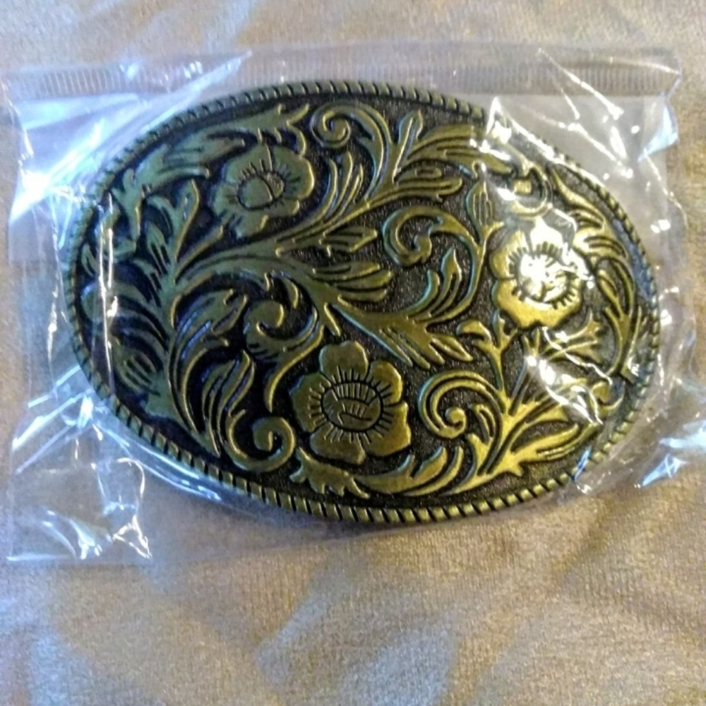 Floral Engraved Belt Buckle